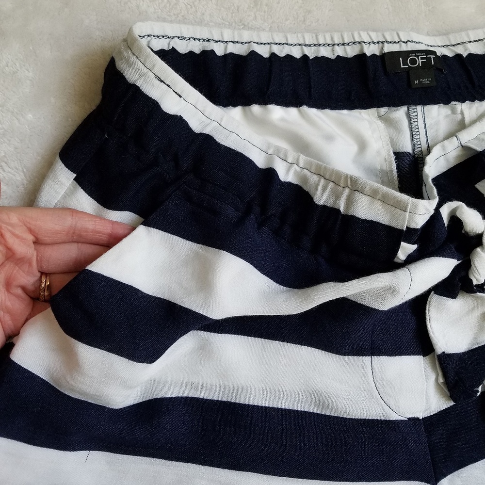 LOFT Nautical Elastic Waist Shorts 5” Inseam NWOT - Picture 4 of 8